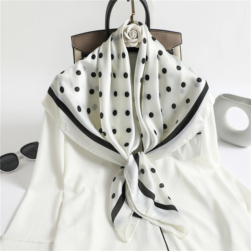 11790593